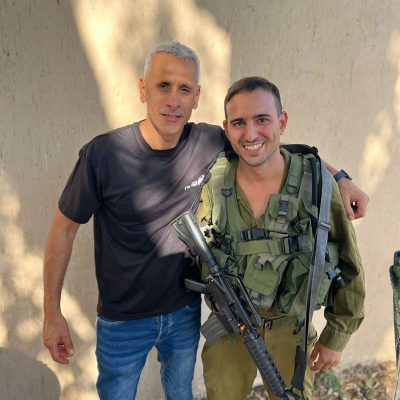 חיילים בודדים